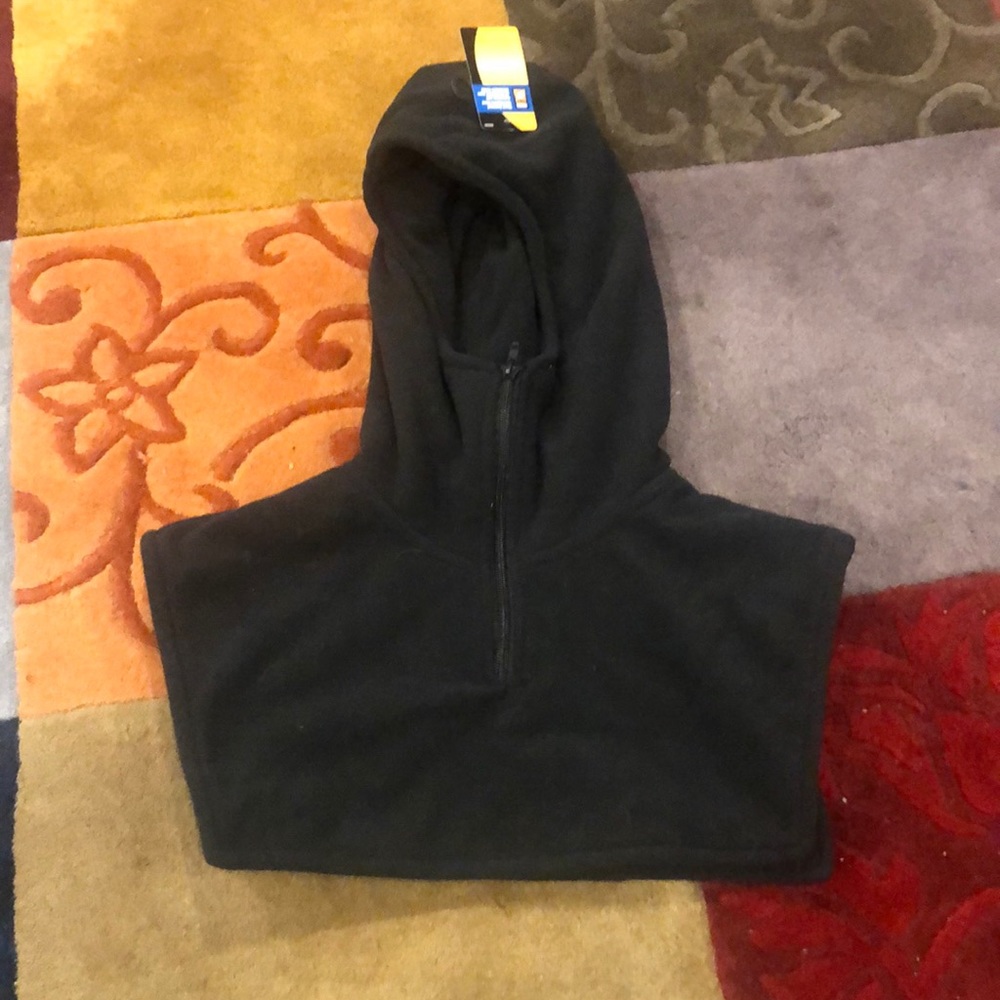 Zipped Microfleeced hood for winter